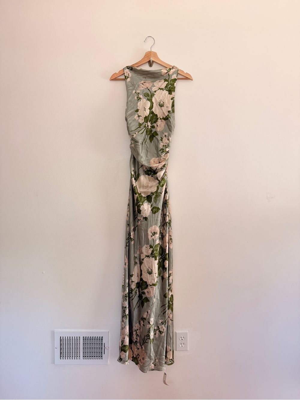 Reformation Anais Floral Silk Dress Tarragon Green Size 4 NWT - Picture 2 of 9